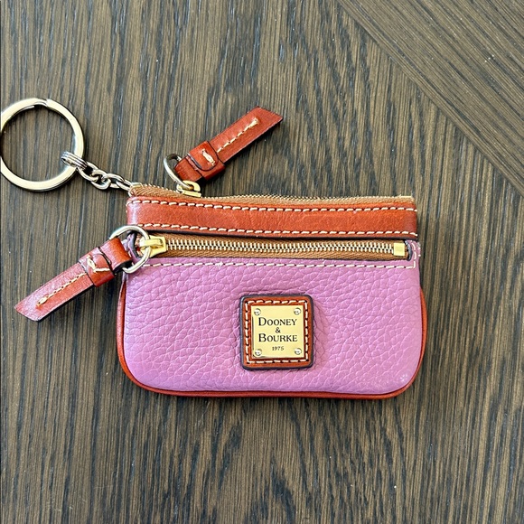 Dooney & Bourke Accessories - Dooney & Bourke Pebbled Leather Key Holder NWOT